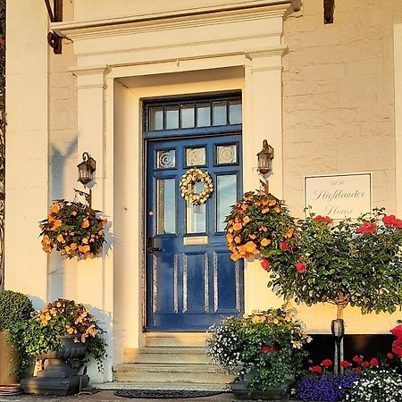 روثيسي Highlander House Boutique Hotel المظهر الخارجي الصورة
