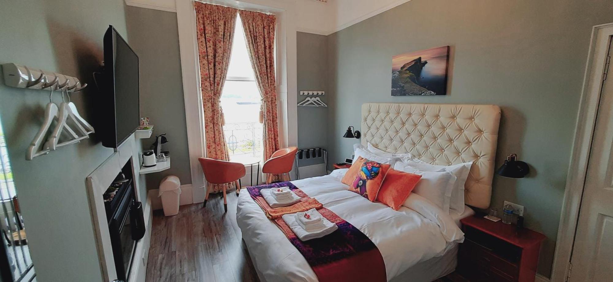 روثيسي Highlander House Boutique Hotel المظهر الخارجي الصورة